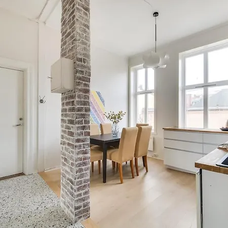 Spacious Five Bedroom Appartamento Oslo
