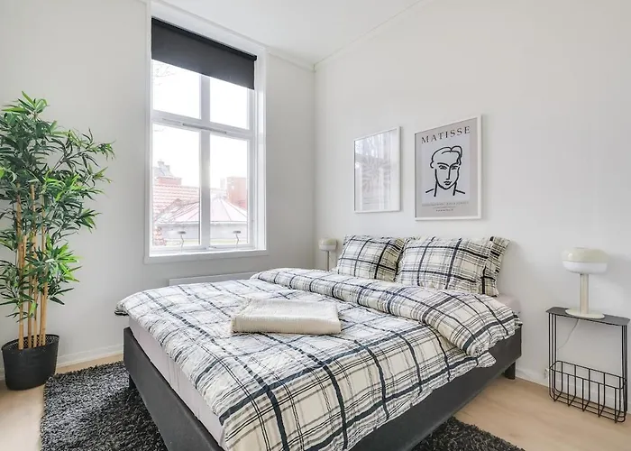 Spacious Five Bedroom 奥斯陆